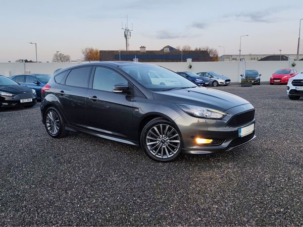 Ford Focus Hatchback, Diesel, 2018, Grey