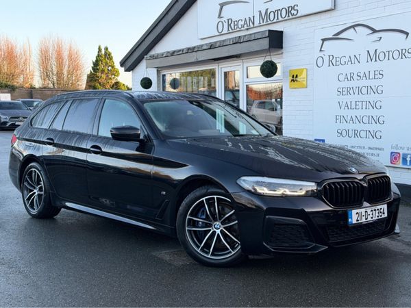 BMW 5-Series Estate, Petrol Plug-in Hybrid, 2021, Black