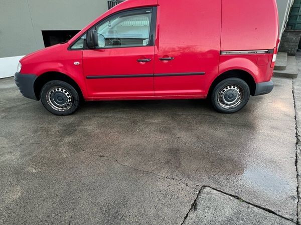 Volkswagen Caddy MPV, Diesel, 2007, Red