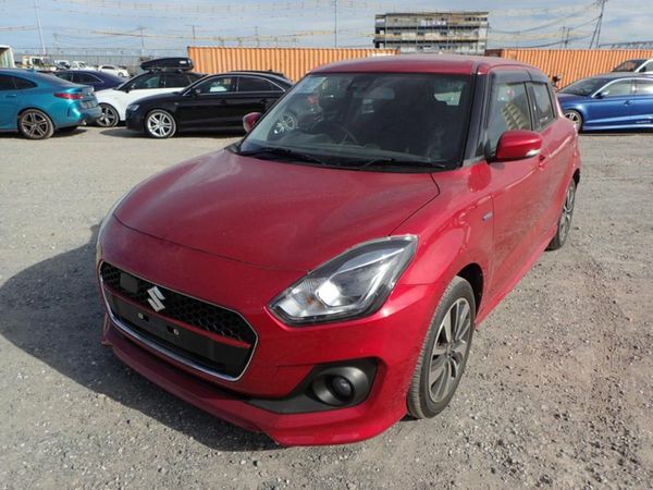 Suzuki Swift Hatchback, Petrol, 2018, Red