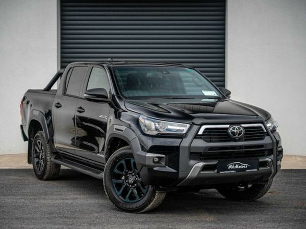 Toyota Hilux Pick Up, Diesel, 2025, Black