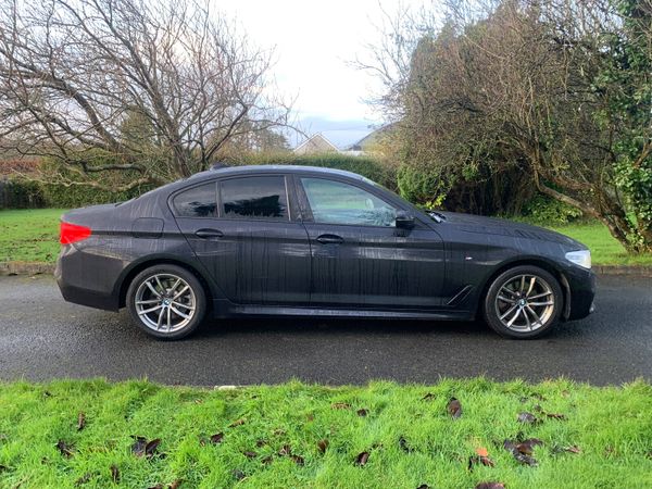 BMW 5-Series Saloon, Diesel Hybrid, 2020, Black