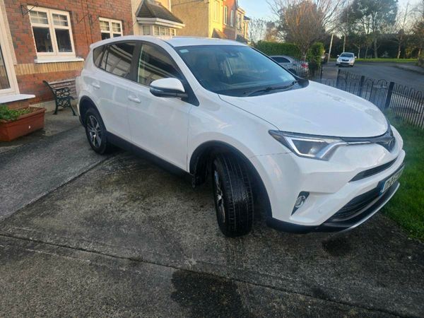 Toyota RAV4 SUV, Diesel, 2017, White