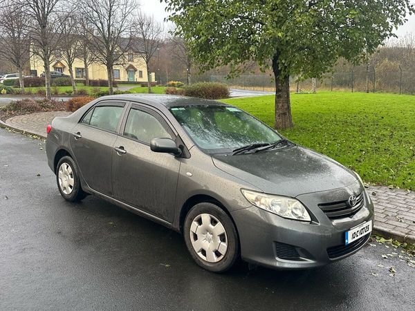 Toyota Corolla Saloon, Diesel, 2010, Grey