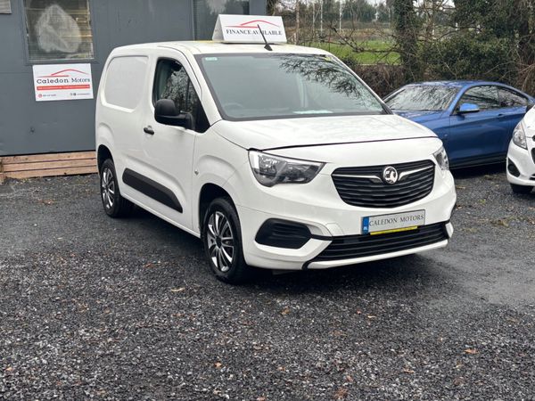 Vauxhall Combo Van, Diesel, 2020, White