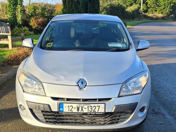 Renault Megane Estate, Diesel, 2012, Silver