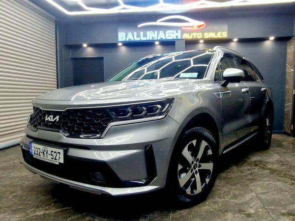 Kia Sorento SUV, Diesel, 2023, Grey