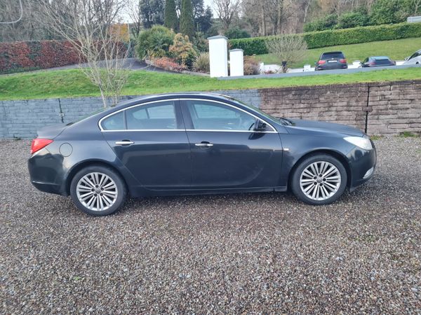 Opel Insignia MPV, Diesel, 2013, Black
