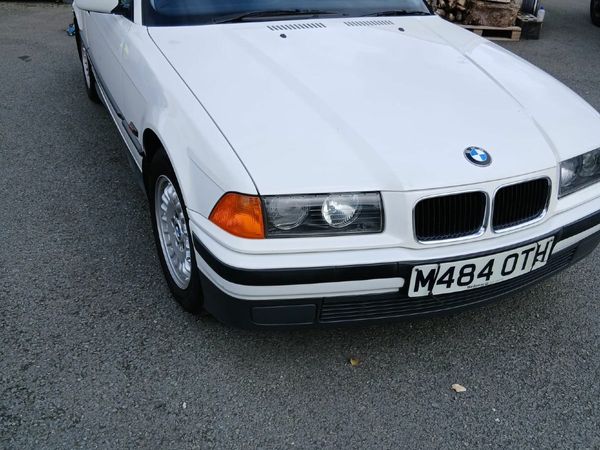 BMW 3-Series Coupe, Petrol, 1995, White