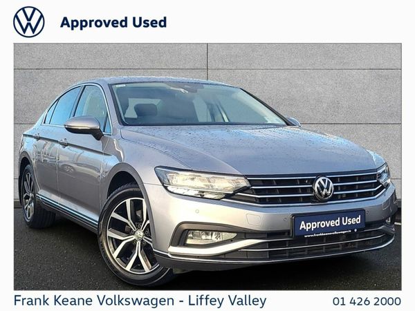 Volkswagen Passat Saloon, Petrol, 2021, Silver