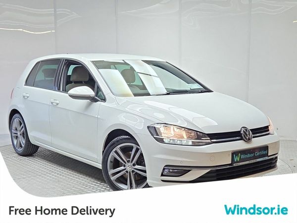 Volkswagen Golf Estate, Petrol, 2020, White