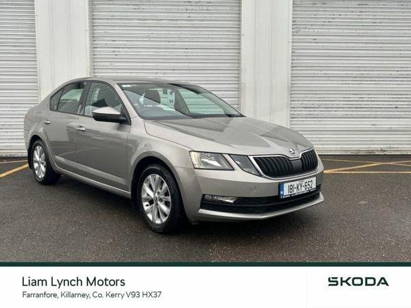 Skoda Octavia Saloon, Diesel, 2018, Grey