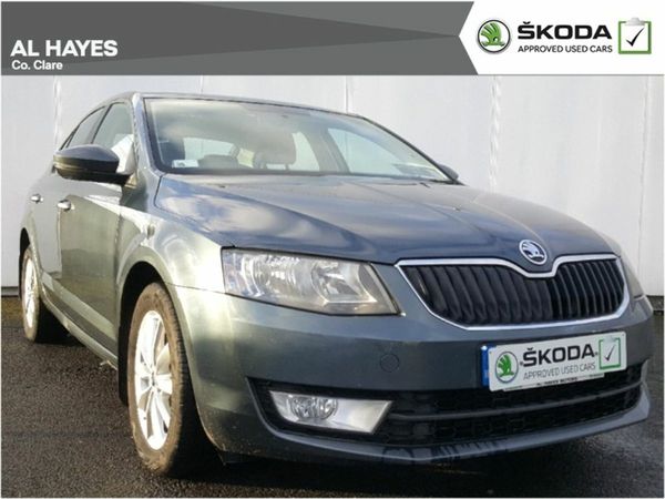 Skoda Octavia Saloon, Diesel, 2016, Grey