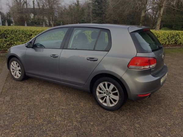 Volkswagen Golf Hatchback, Diesel, 2011, Grey