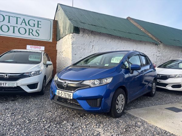Honda Fit Hatchback, Petrol, 2016, Blue