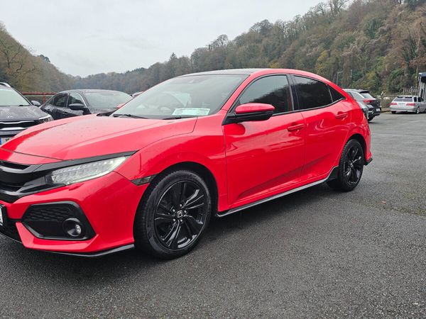 Honda Civic Hatchback, Petrol, 2017, Red