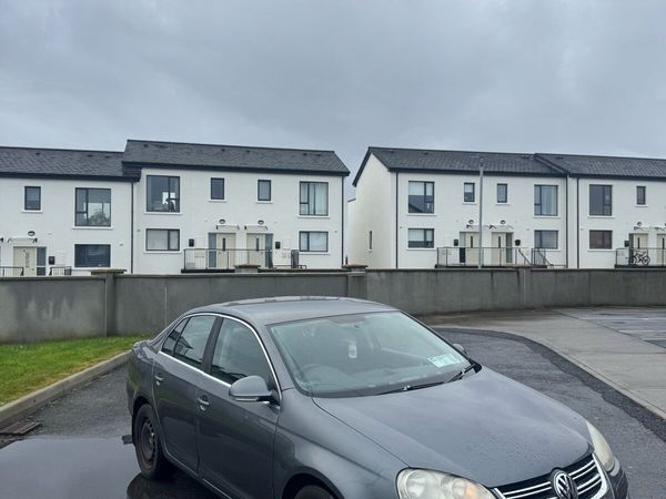 Volkswagen Jetta Saloon, Petrol, 2008, Grey