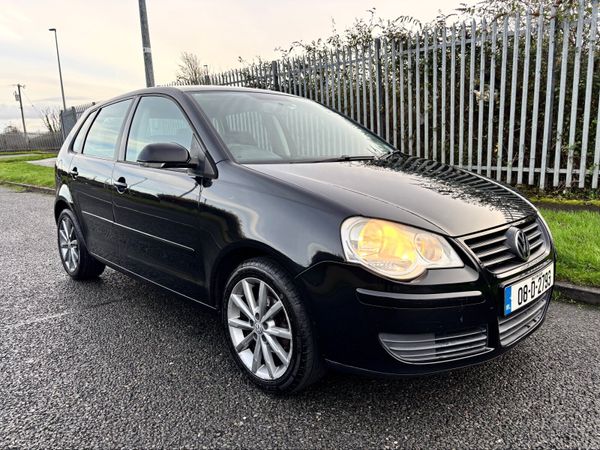 Volkswagen Polo Hatchback, Petrol, 2008, Black