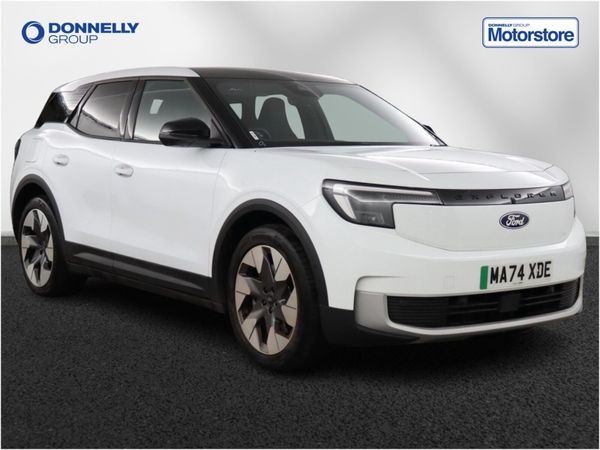 Ford Explorer Estate, Electric, 2024, White