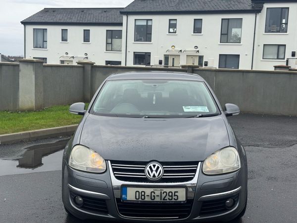 Volkswagen Jetta Saloon, Petrol, 2008, Grey