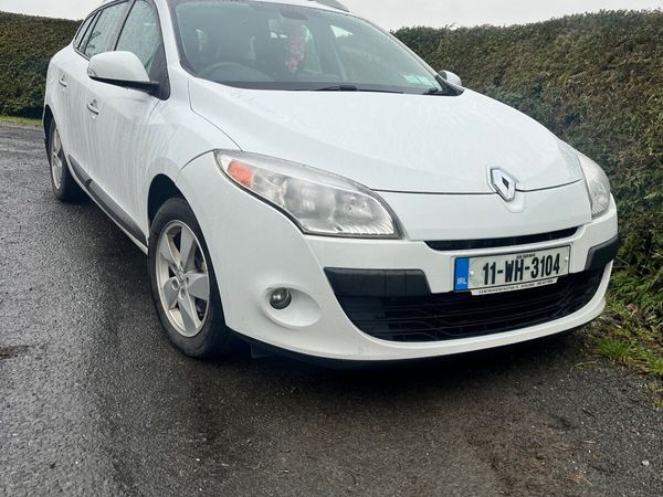 Renault Megane Estate, Diesel, 2011, White