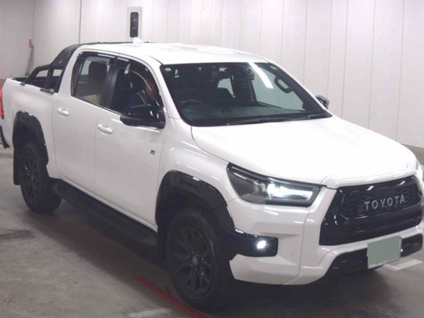 Toyota Hilux Pick Up, Diesel, 2022, White