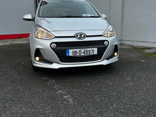 Hyundai i10 Hatchback, Petrol, 2018, Silver