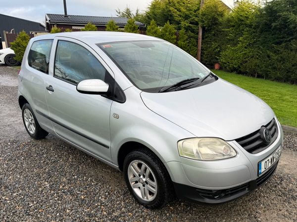 Volkswagen Fox Hatchback, Petrol, 2007, Silver