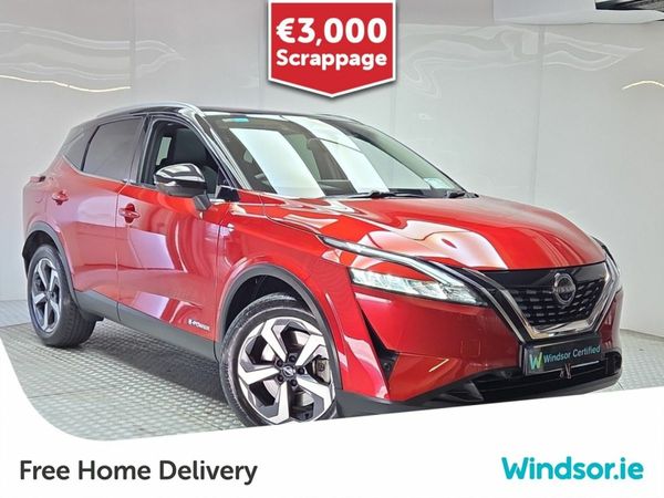 Nissan Qashqai MPV, Petrol Hybrid, 2024, Red