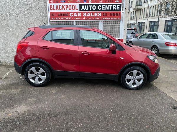 Opel Mokka SUV, Diesel, 2015, Red