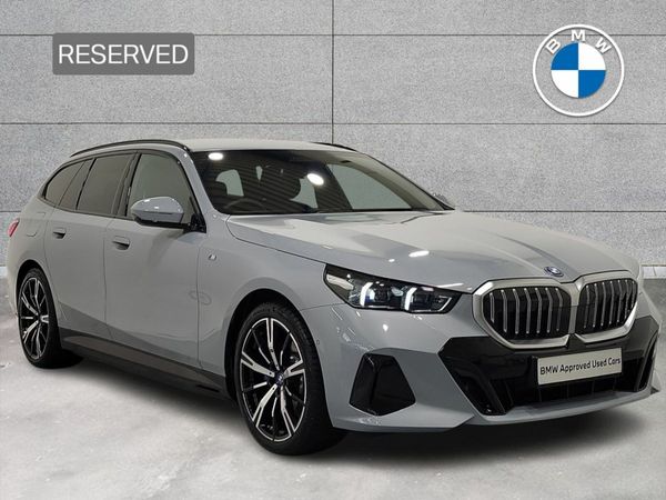 BMW 5-Series Estate, Petrol Plug-in Hybrid, 2025, Grey