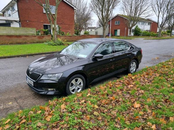Skoda Superb Saloon, Diesel, 2017, Black