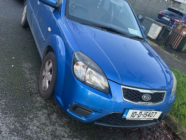 Kia Rio MPV, Petrol, 2010, Blue