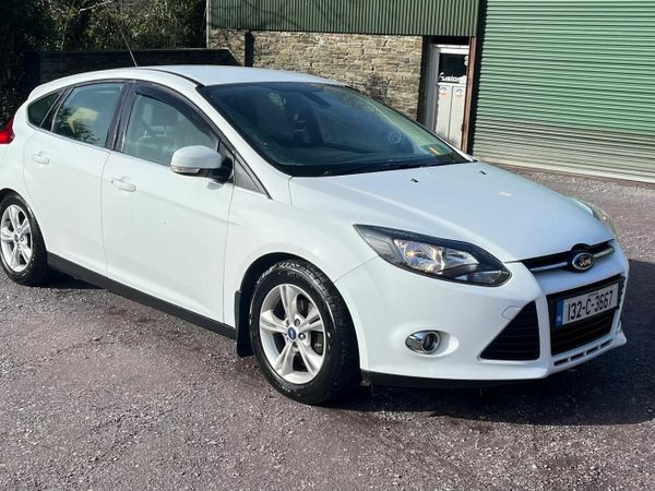 Ford Focus Hatchback, Diesel, 2013, White