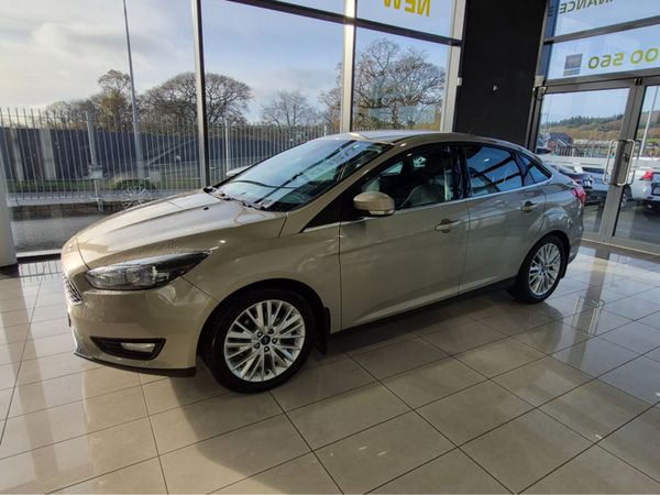 Ford Focus Saloon, Diesel, 2015, Silver