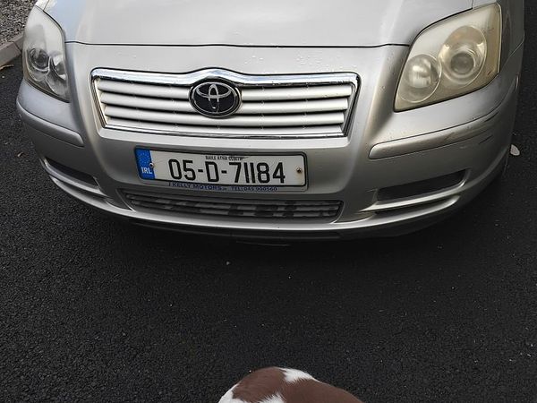 Toyota Avensis Saloon, Petrol, 2005, Silver