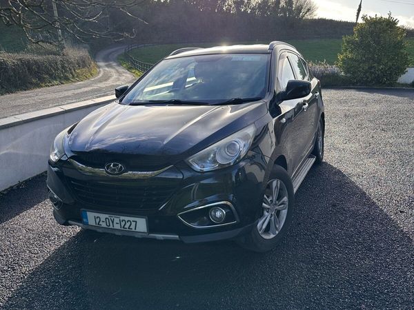 Hyundai ix35 SUV, Diesel, 2012, Black
