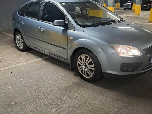 Ford Focus Hatchback, Petrol, 2007, Blue