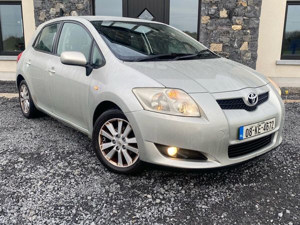 Toyota Auris Hatchback, Petrol, 2008, Silver