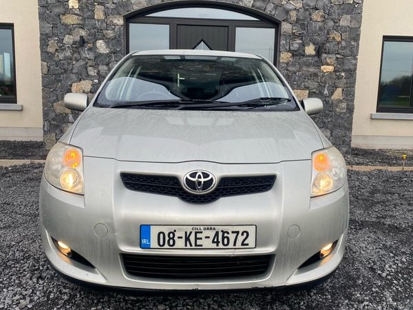 Toyota Auris Hatchback, Petrol, 2008, Silver