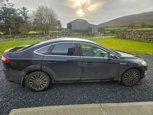 Ford Mondeo Saloon, Diesel, 2012, Black