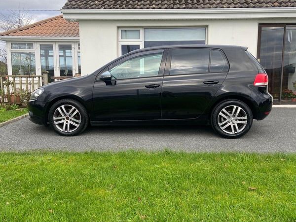Volkswagen Golf Hatchback, Diesel, 2010, Black