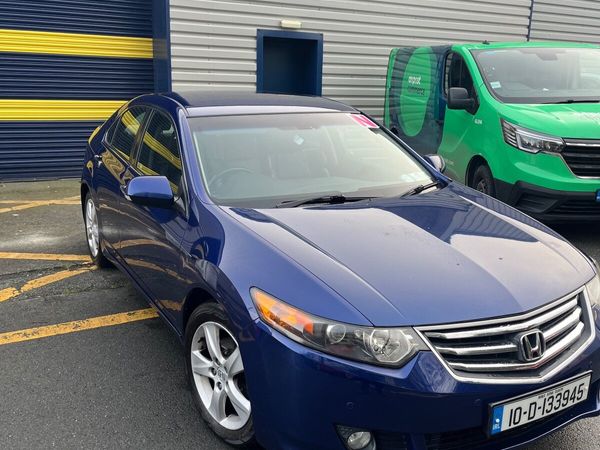 Honda Accord Saloon, Petrol, 2010, Blue