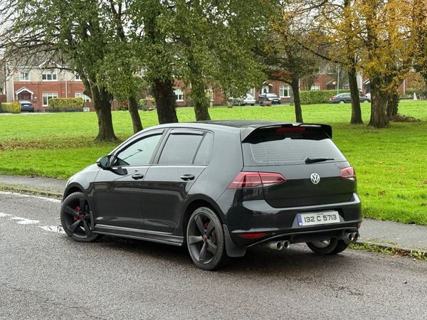 Volkswagen Golf Hatchback, Diesel, 2013, Black