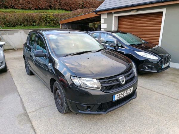 Dacia Sandero Hatchback, Petrol, 2013, Black