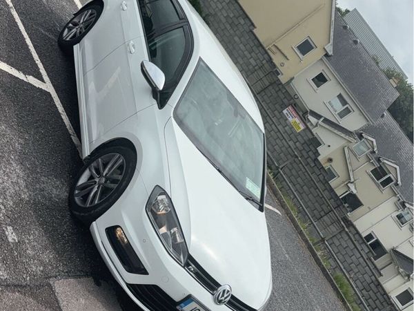 Volkswagen Golf Estate, Diesel, 2016, White