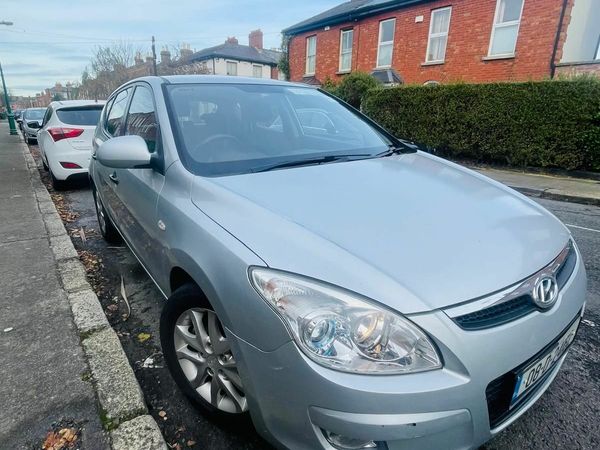 Hyundai i30 Hatchback, Petrol, 2008, Silver