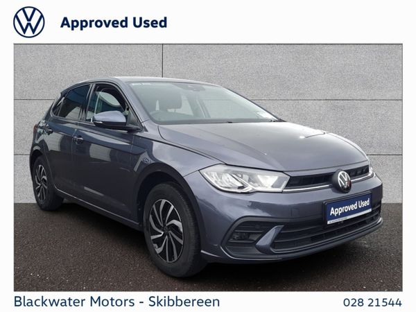 Volkswagen Polo Hatchback, Petrol, 2025, Grey