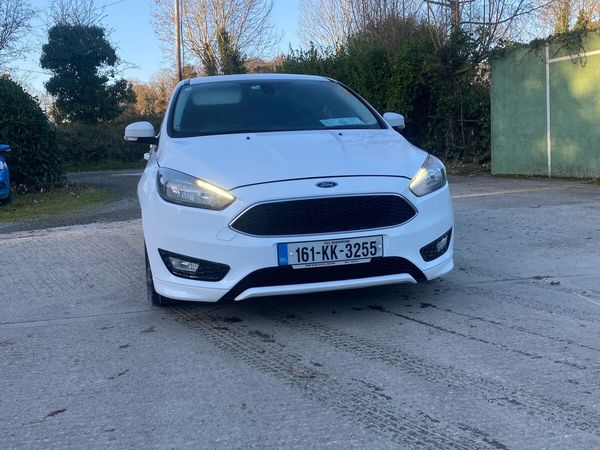Ford Focus Hatchback, Diesel, 2016, White