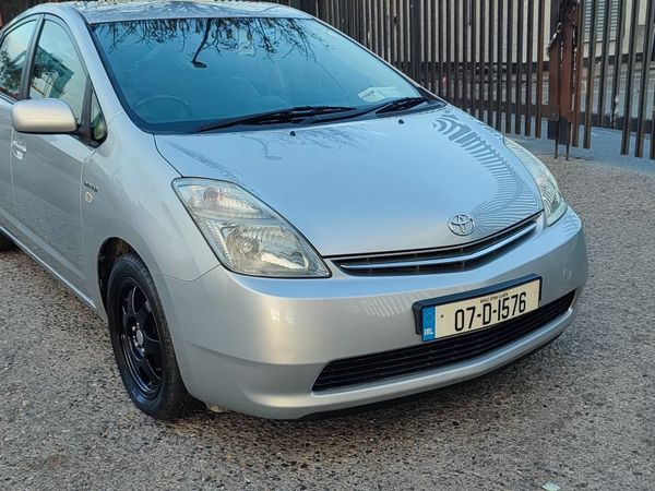 Toyota Prius Hatchback, Petrol Hybrid, 2007, Silver